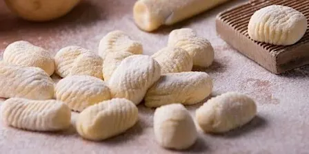 GNOCCHI Italian cooking class.
