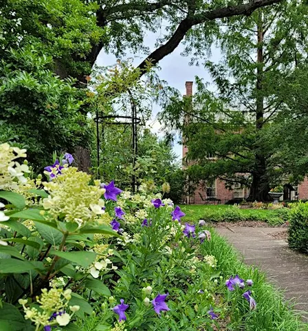 The Mayor’s Garden: History of the Ten Broeck Mansion Gardens & Workers