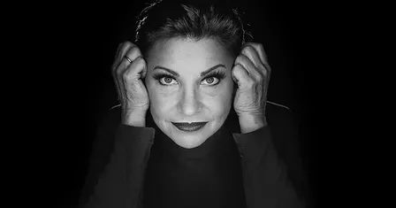 Barbra Streisand Presented by Mia Dorr