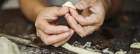 Hands-On: Pasta Traditions from the South (Date Night Edition)