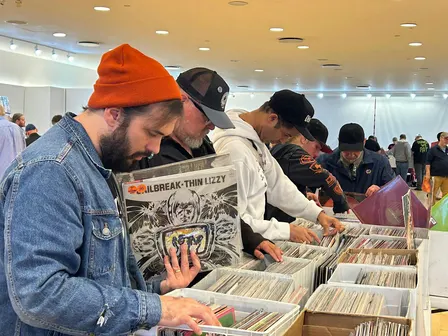 BIG VINYL RECORD SALE! The Cherry Hill Record Riot! Sunday November 29th