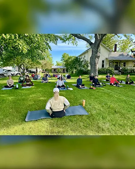 All-Levels Patio Yoga Class at Klingshirn Winery- [Bottoms Up! Yoga & Brew]