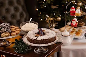 Cake and Carols at the Culloden