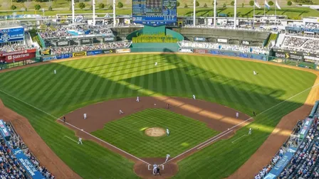Kansas City Royals vs. Chicago White Sox