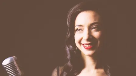 Julie Benko: Broadway Goes To The Movies at Birdland