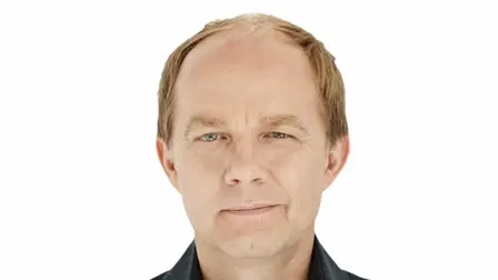 Derek Ogilvie - Up Close and Personal