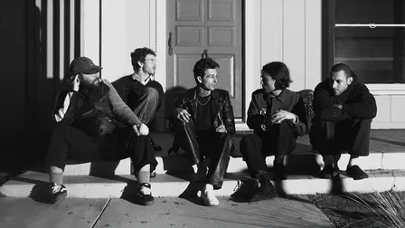The Neighbourhood: THE WOURLD TOUR