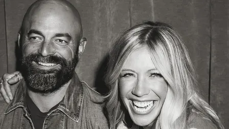 Drew & Ellie Holcomb's Neighborly Christmas