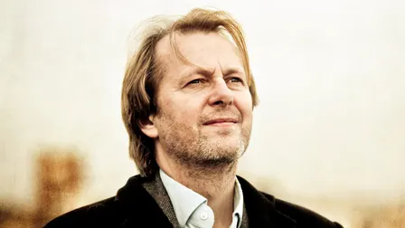 Intimkonsert med Lars Lillo-Stenberg (solo) - UTSOLGT