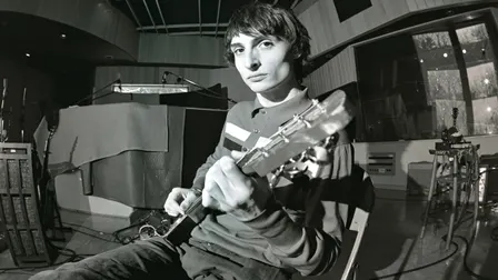Finn Wolfhard - The Common Side Effects Tour