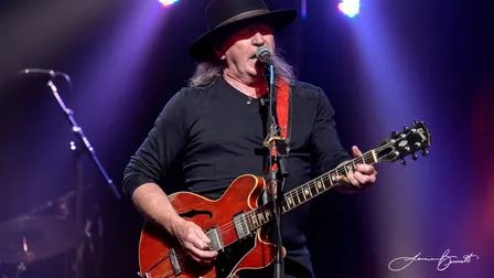 Matt Minglewood Band