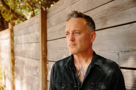 Dave Hause & The Mermaid w/ Greg Attonito Of The Bouncing Souls & The Old Wives