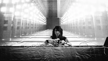 Amelie Lens (21 and Over)