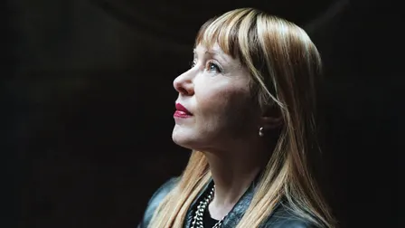 WXPN welcomes Suzanne Vega - Flying With Angels