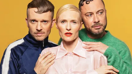 Et brandsjovt satirisk julekoncert-show med: PLATT-FORM
