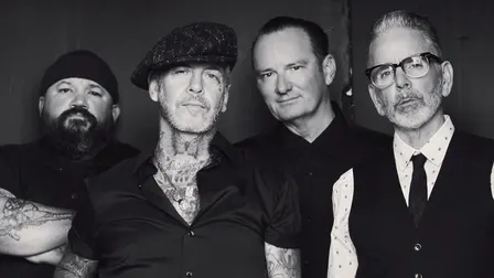Social Distortion