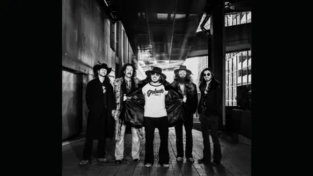 HIPPIES & COWBOYS (usa)