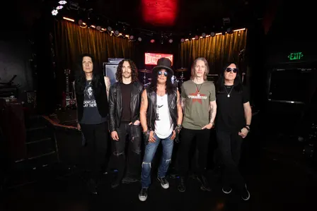 Slash- Official Ticket and Hotel Bundls