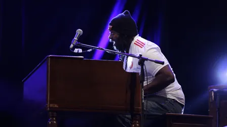 Delvon Lamarr Organ Trio