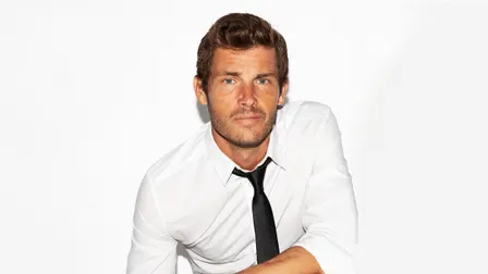 Jon McLaughlin: Home For The Holidays
