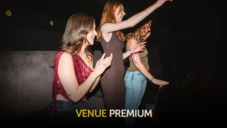 Venue Premium - Papa Roach