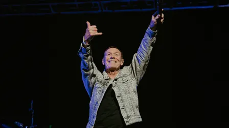 UB40 Feat Ali Campbell - the Big Love Tour