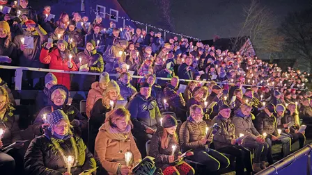 Bremen 4 Weihnachtssingen im Stadion am Panzenberg