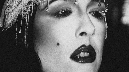 Allie X ** Moved Too Trinity - Fyfe Hal **