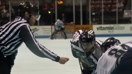 TMU Bold Homecoming vs Queen's (Men's Hockey)