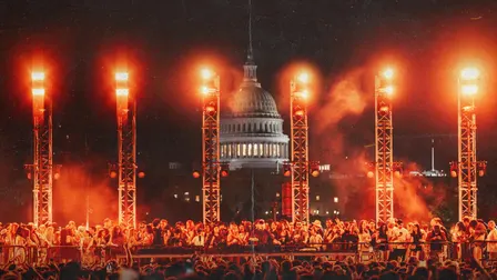 GLOW Block Party: The Chainsmokers
