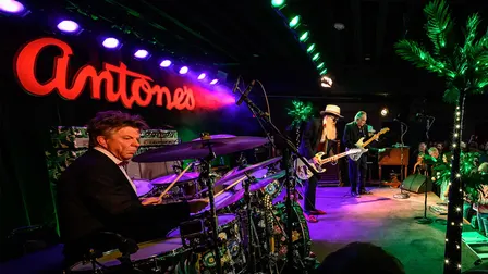 The Jungle Show w/ Gibbons, Vaughan, Flanigin & Layton
