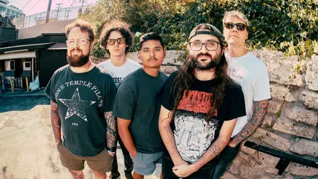 Shaky Knees Presents: Hot Mulligan W/ Kerosene Heights | 18+