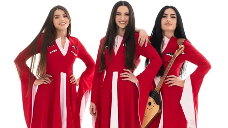 Trio Mandili