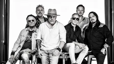 THE EAGLES EXPERIENCE - Los Desperados