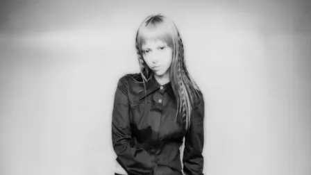 Akriila - El Tour de Lucy