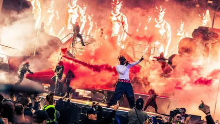 Turisti Presents: Magic City Arena Tour | Premium aitiolippu
