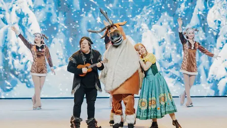 FROST 1 & 2 - Et musikalsk show!