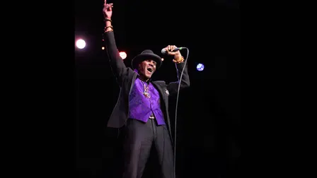 Cyril Neville Plays The Dead