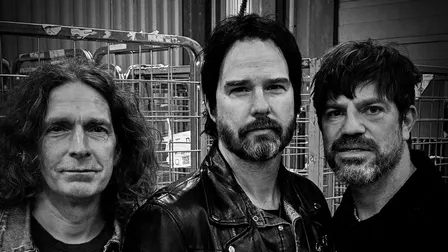 5/12 DUNDERTÅGET | DEBASER STRAND