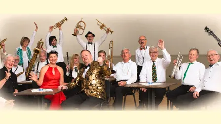 Dans till jazz med SMK Storband