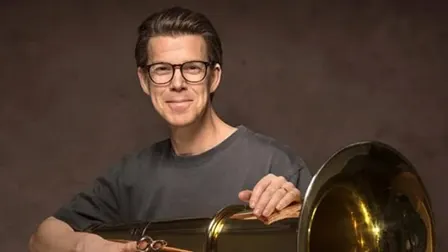 Stort Brass