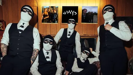 Mønstera + Bläck + Criminal Offender